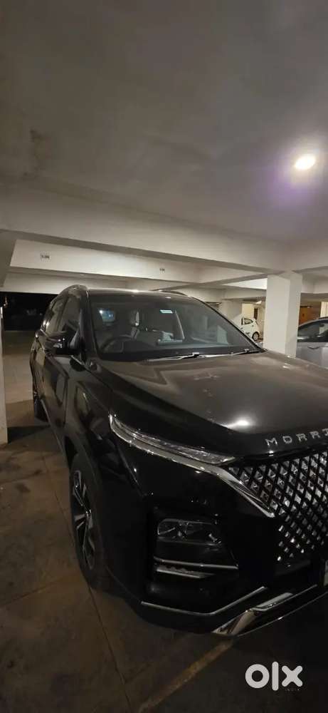 Mg Hector 2025 Petrol 4000 Km Driven