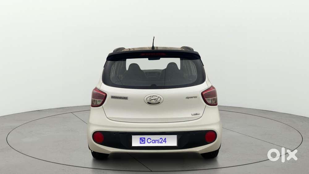 Hyundai Grand I10 1.2 Kappa Sportz Dual Tone, 2019, Petrol