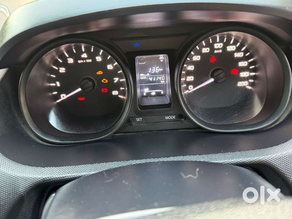 Tata Tiago 1.2 Revotron Xt, 2016, Petrol