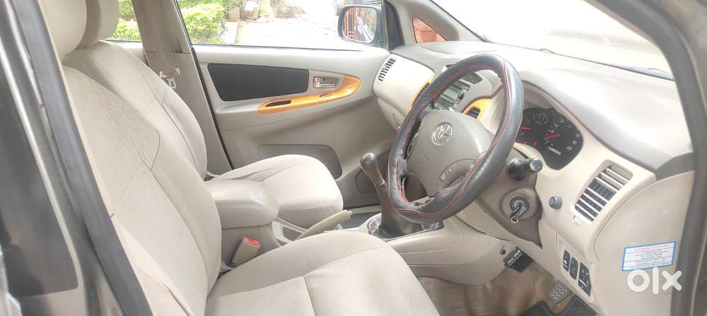 Toyota Innova 2.5 Vx 8 Str, 2009, Diesel