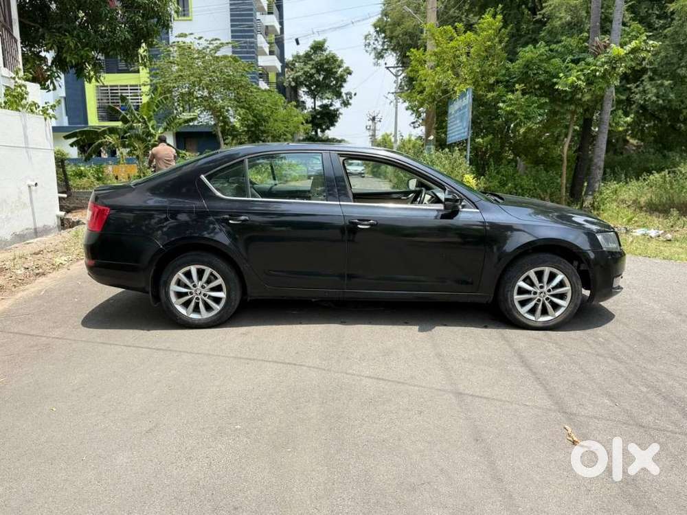 Skoda Octavia 2.0 Tdi Style Plus At, 2015, Diesel
