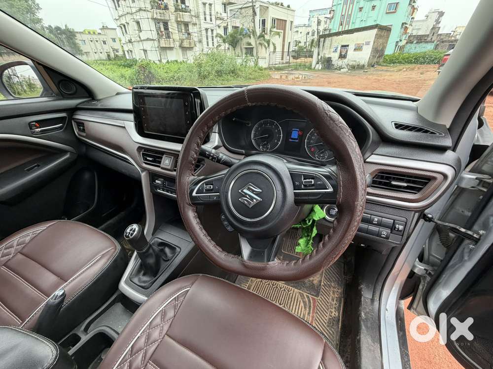 Maruti Suzuki Brezza 1.5 Zxi Smart Hybrid, 2023, Petrol