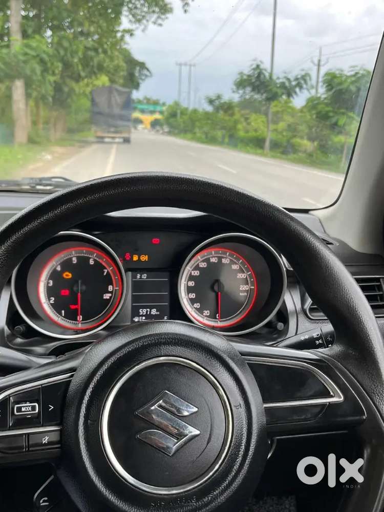 Maruti Suzuki Swift 2022 Petrol