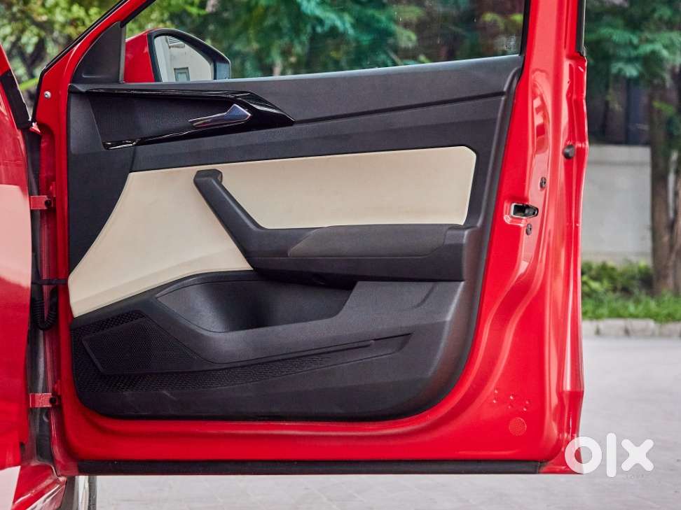 Skoda Slavia Ambition 1.0l Tsi At, 2026, Petrol