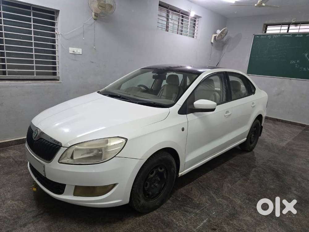 Premium Sedan At Budget Price – Skoda Rapid Diesel