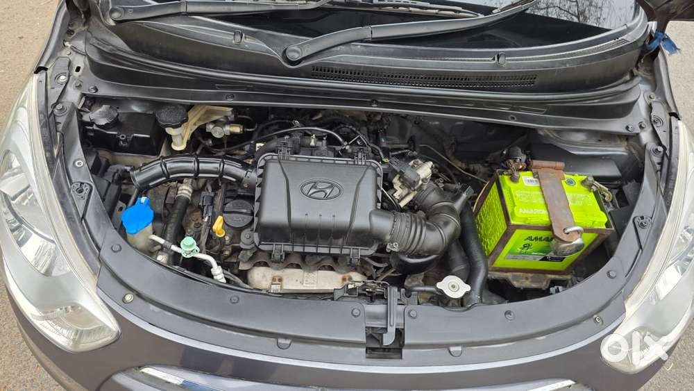 Hyundai I10 Sportz, 2016, Petrol