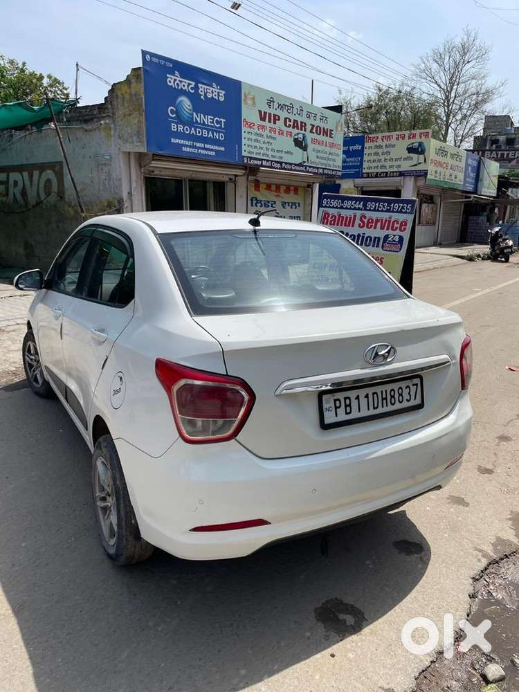 Hyundai Xcent 2015 Diesel Well Maintained