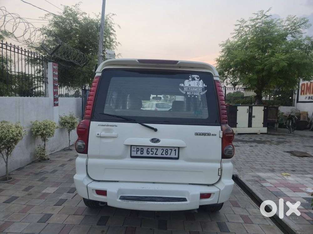 Mahindra Scorpio Sle Bsiv, 2014, Diesel