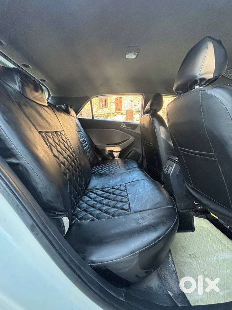 Hyundai I20 Petrol Asta Option, 2018, Petrol