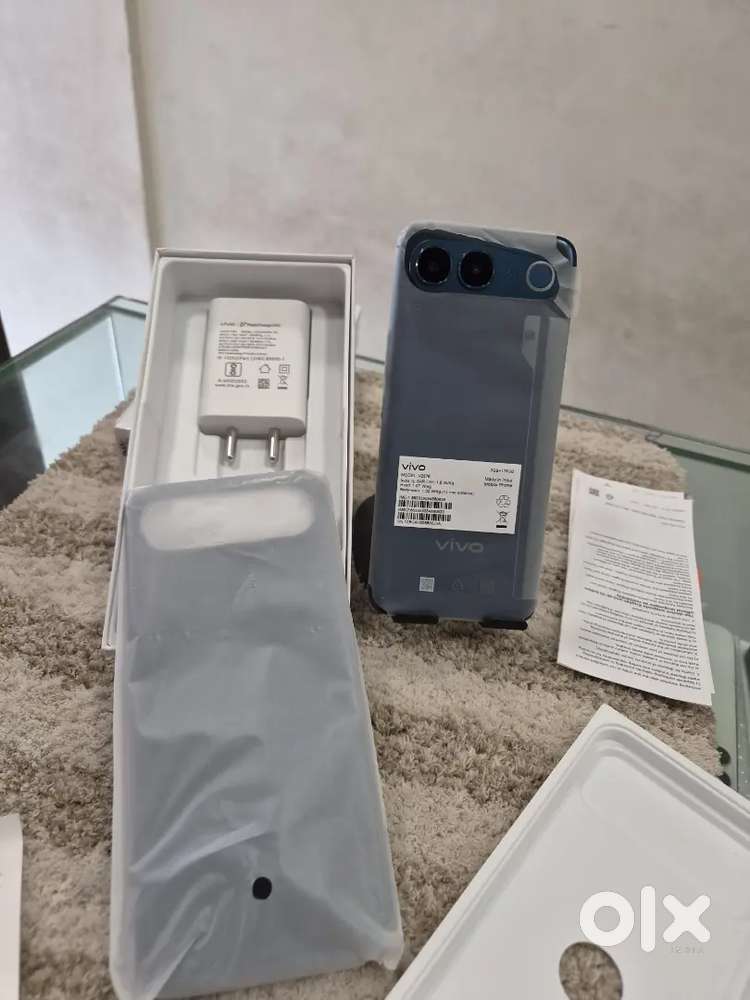 Vivo s2 8gb 128gb box open one yaer warranty Indian bill
