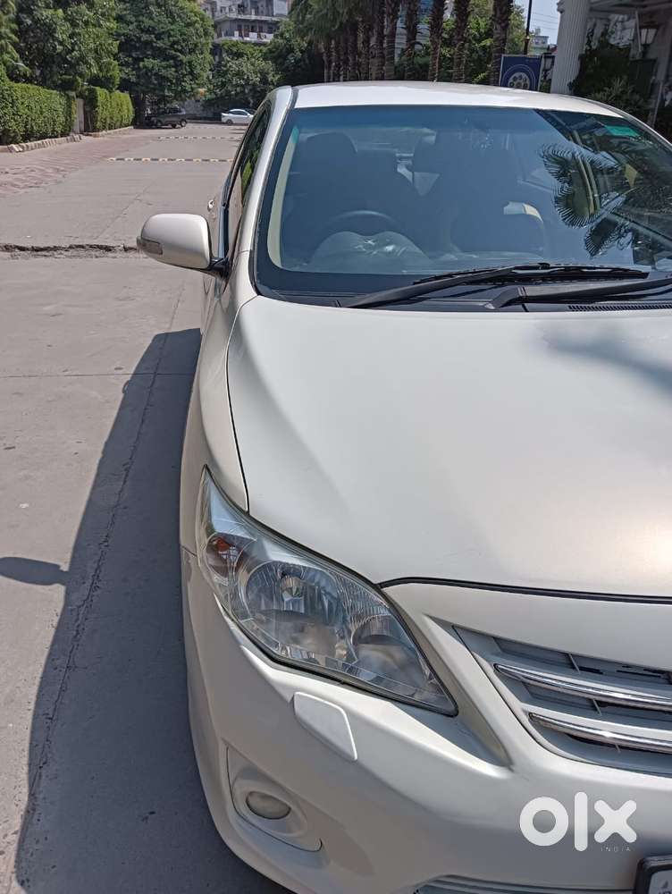 Toyota Corolla Altis G, 2013, Petrol