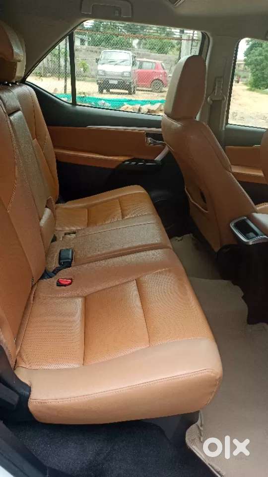 Toyota Fortuner 4x2 At, 2018, Diesel