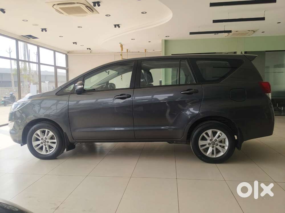 Toyota Innova Crysta 2.8 Gx At, 2017, Diesel