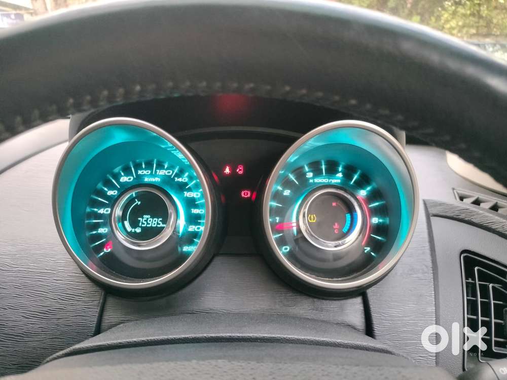 Mahindra Xuv500 W9, 2020, Diesel