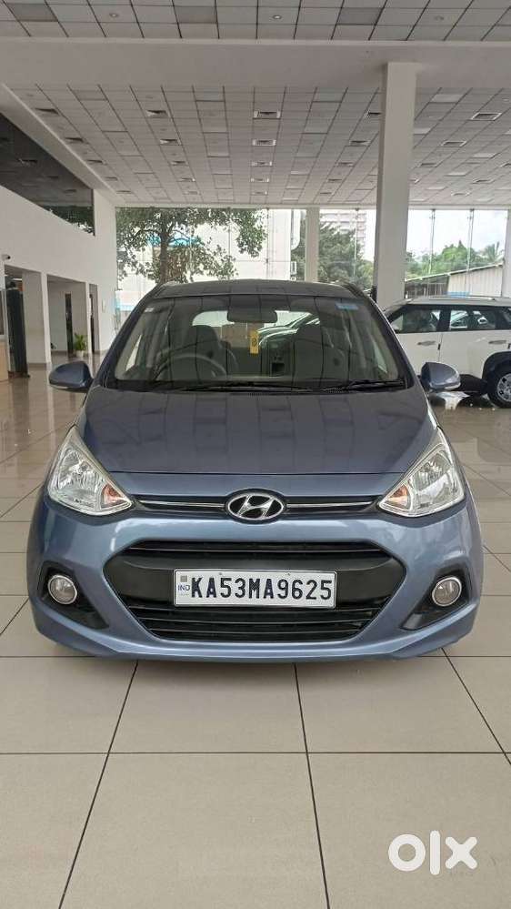Hyundai Grand I10 Sportz, 2013, Petrol