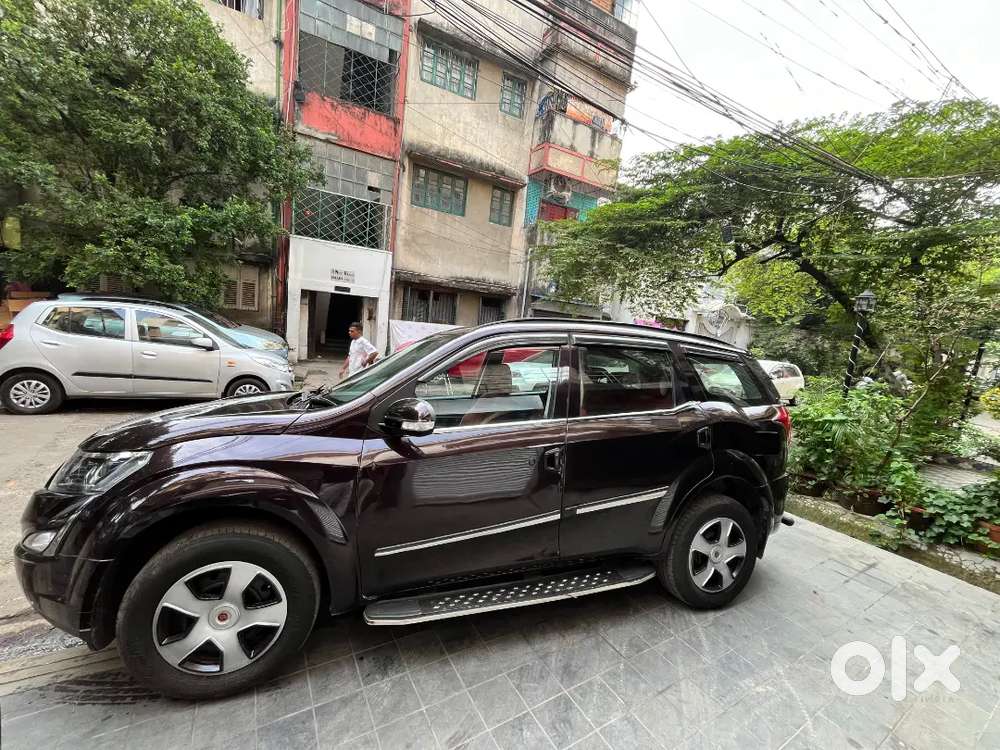 Mahindra Xuv500 पेट्रोल 2019