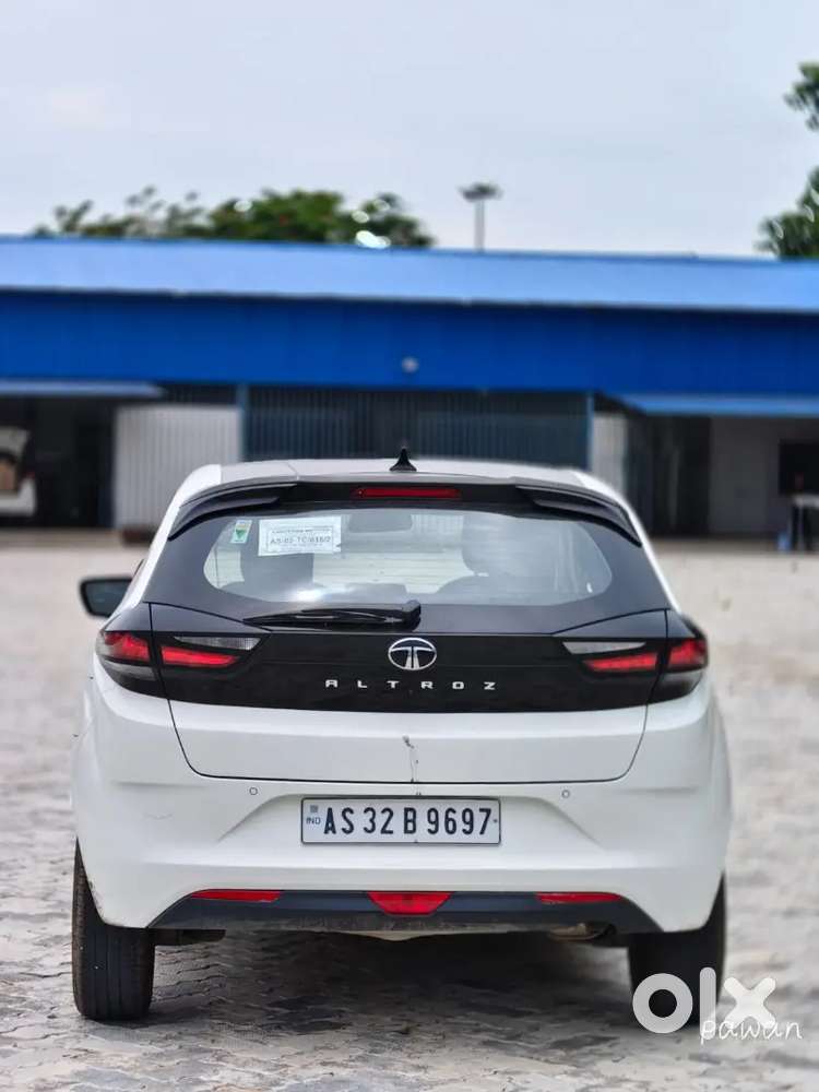 Tata Altroz Xz Plus 2024