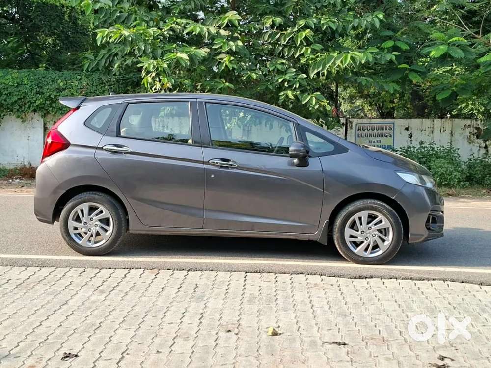 Honda Jazz [ ] 1.2 Vx I-vtec Mt, 2020, Petrol