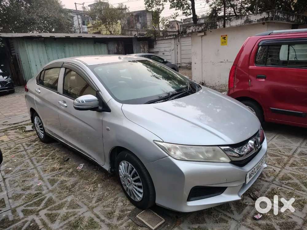 Honda City 2015 Diesel Manual 25km/l Mallige