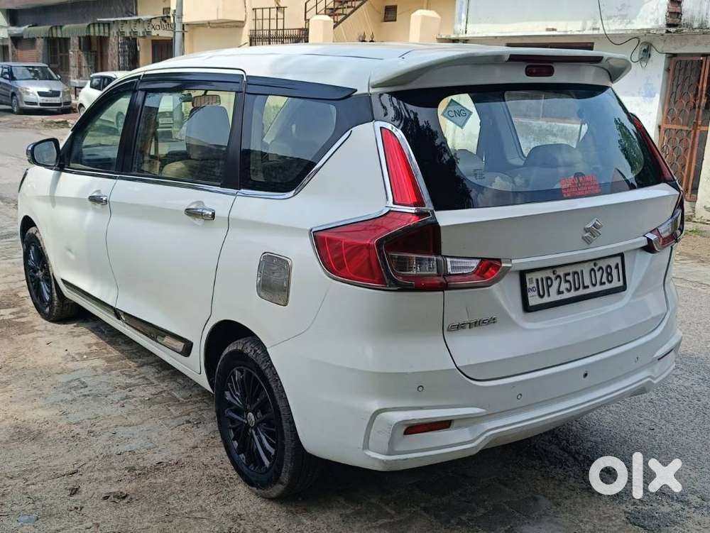 Maruti Suzuki Ertiga 1.4 Vxi Cng Anniversary Edition, 2022, Cng & Hy..