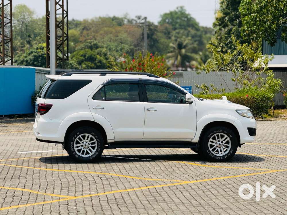 Toyota Fortuner 4x2 At 2.8 Diesel, 2015, Diesel
