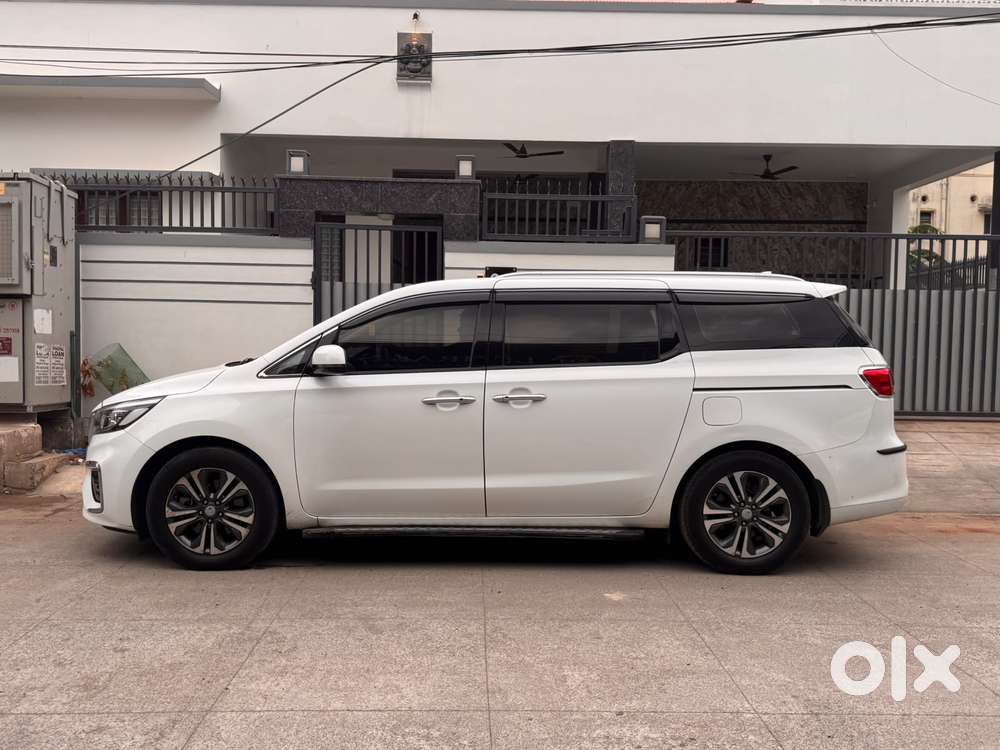 Kia Carnival Prestige, 2020, Diesel