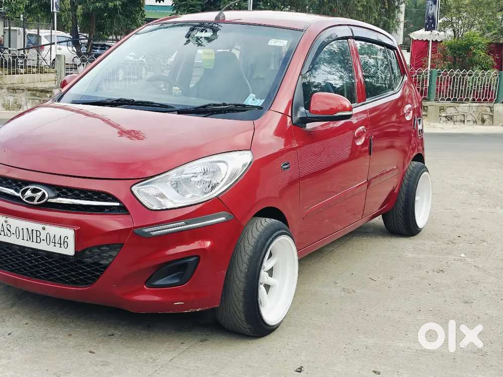 Hyundai I10 Sportz Petrol Automatic 2012
