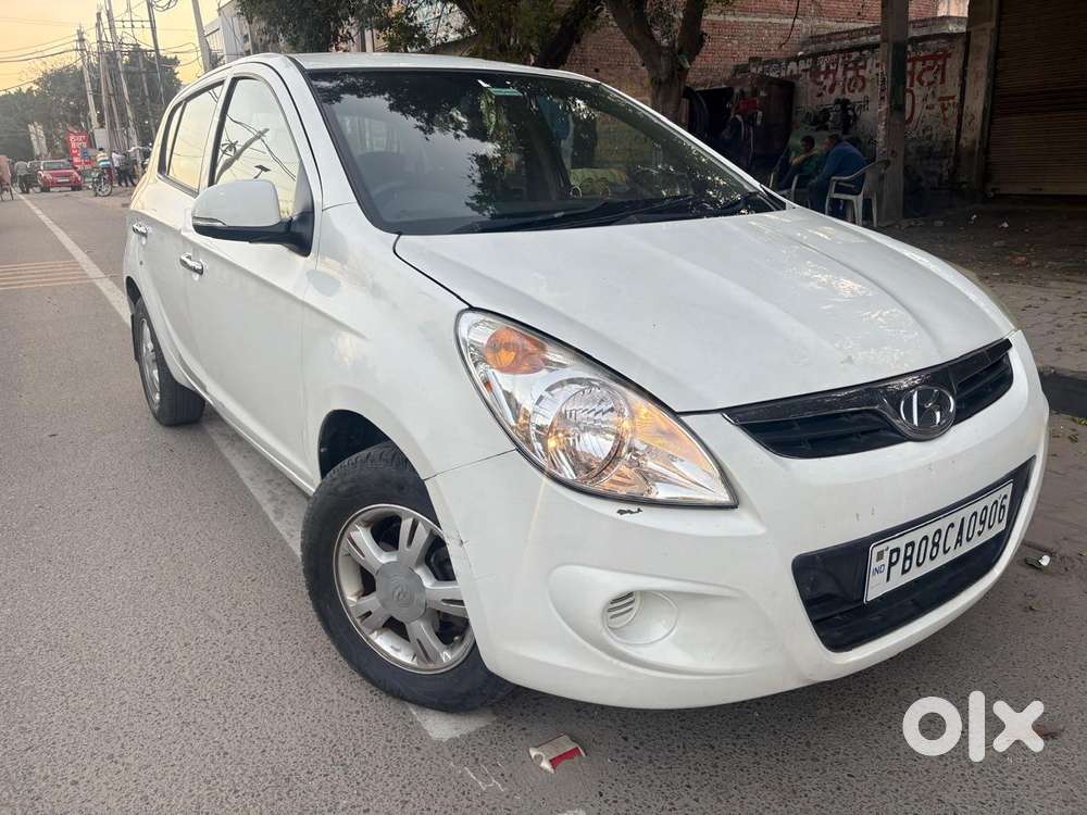 Hyundai I20 Sportz 1.4 Crdi, 2012, Diesel