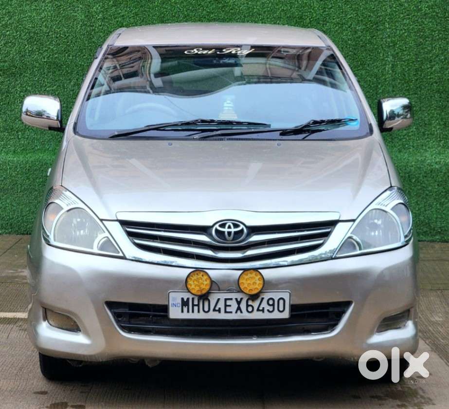 Toyota Innova 2.5 G4 Diesel 8-seater, 2011, Diesel