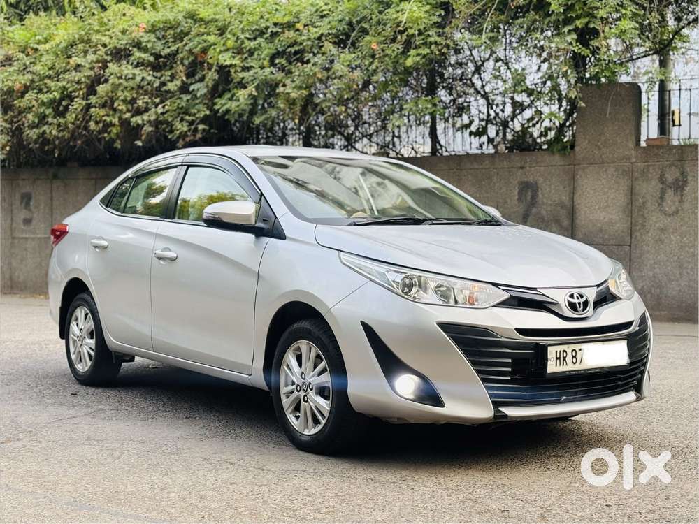 Toyota Yaris G Cvt, 2020, Petrol