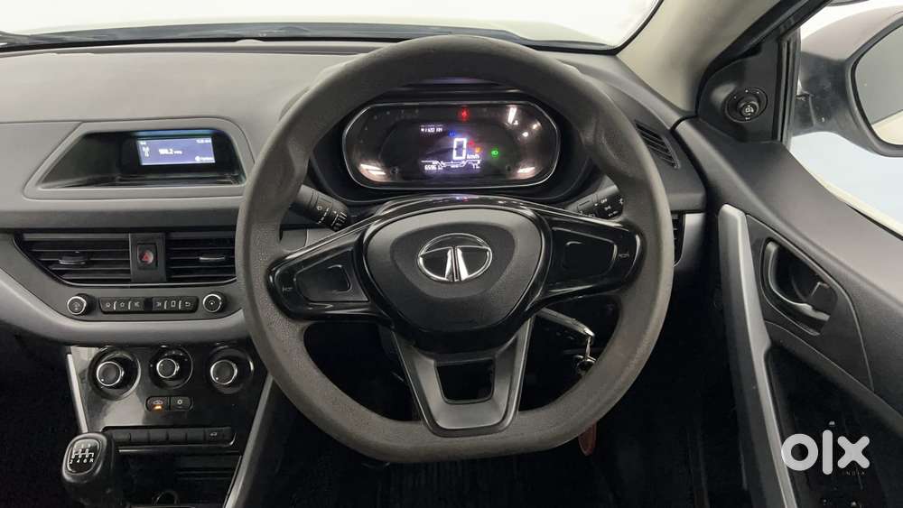 Tata Nexon 1.5 Revotorq Xm, 2021, Diesel