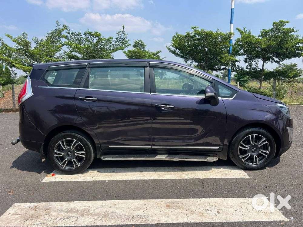 Mahindra Marazzo M8, 2019, Diesel