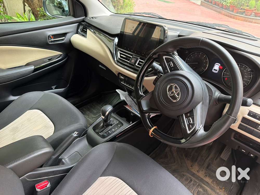 Toyota Glanza Petrol 2024