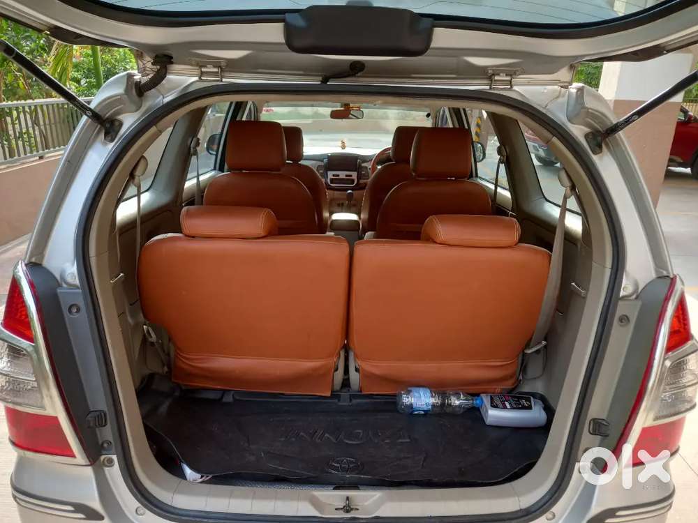 2013 Innova 2.5 V Diesel