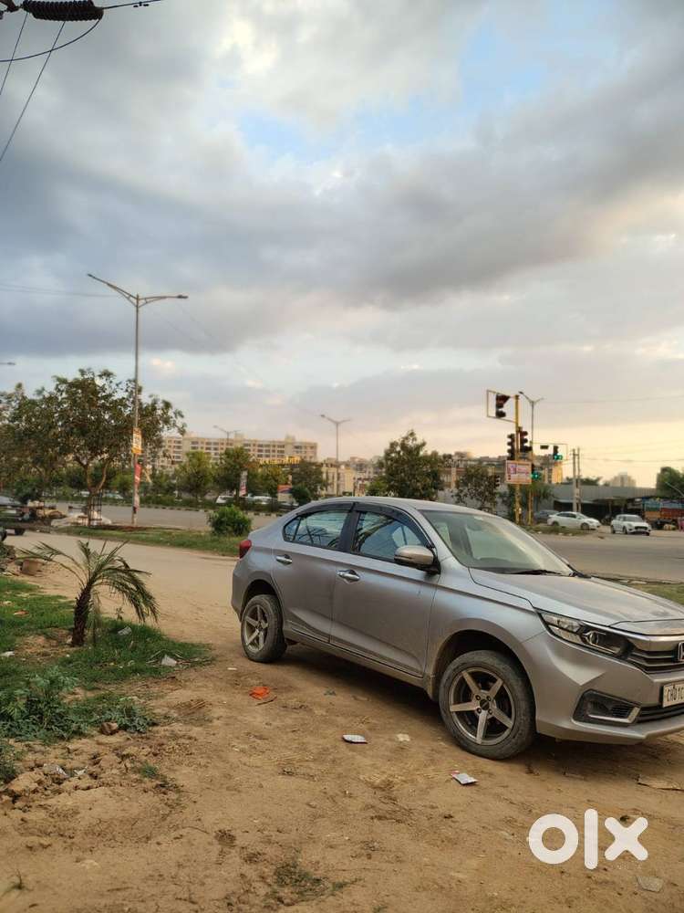 Honda Amaze 2022 Petrol Well Maintained