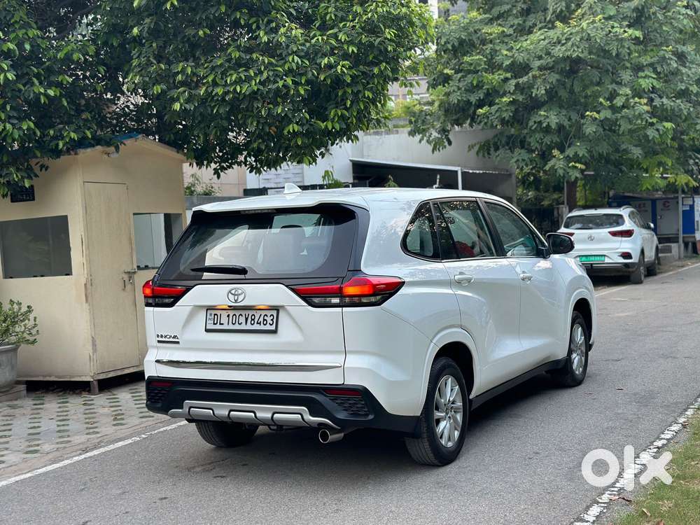 Toyota Innova Hycross 2.0 Gx 7 Str, 2023, Petrol
