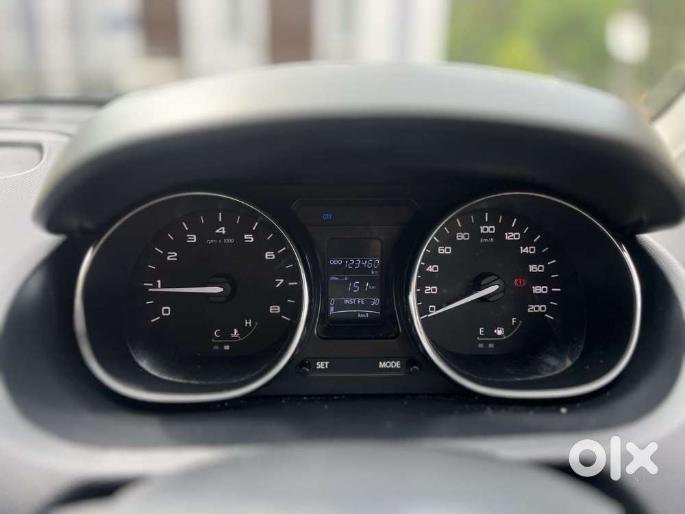 Tata Tiago Xz, 2018, Petrol