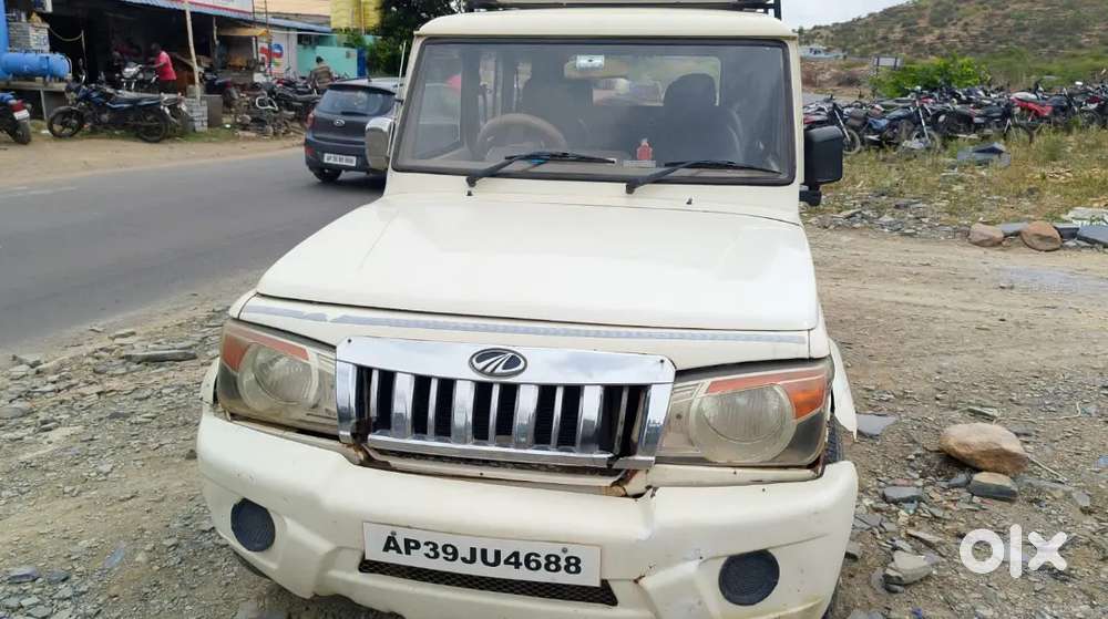 Mahindra Bolero Slx 2012