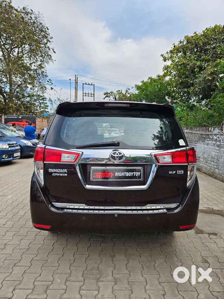 Toyota Innova Crysta 2.7 Gx Limited Edition At 7 Str, 2017, Petrol