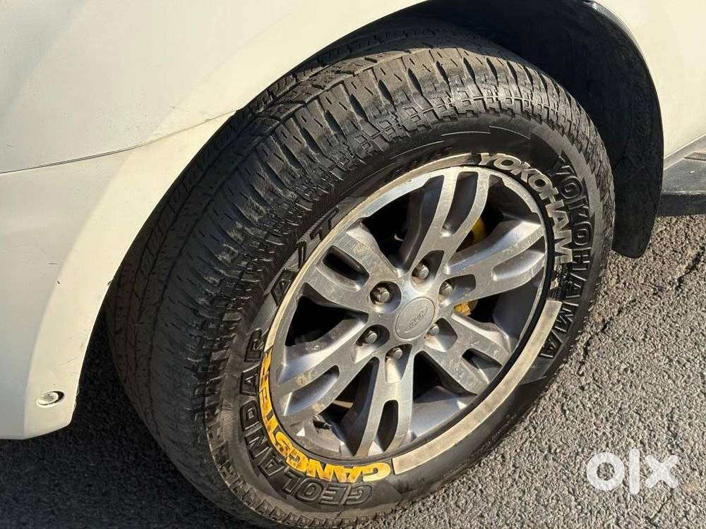 Ford Endeavour 2.2 Titanium At 4x2, 2017