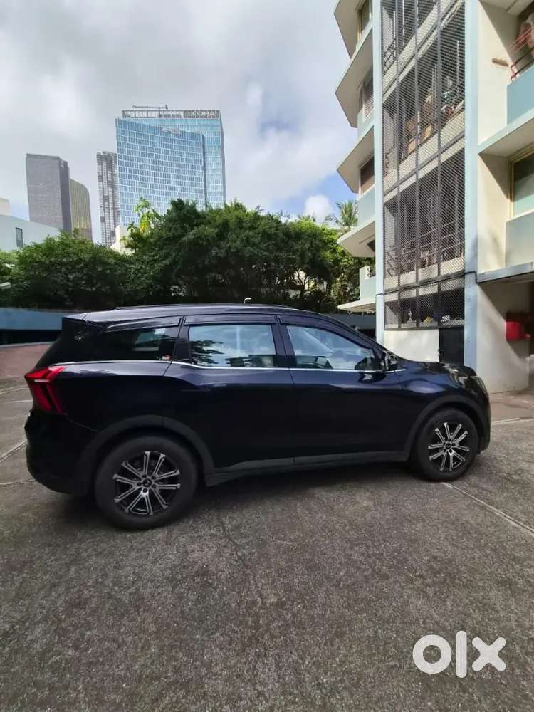 Mahindra Xuv700 25 Petrol