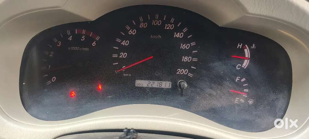 Toyota Innova 2010 Diesel 222000 Km Driven Insurance Runing