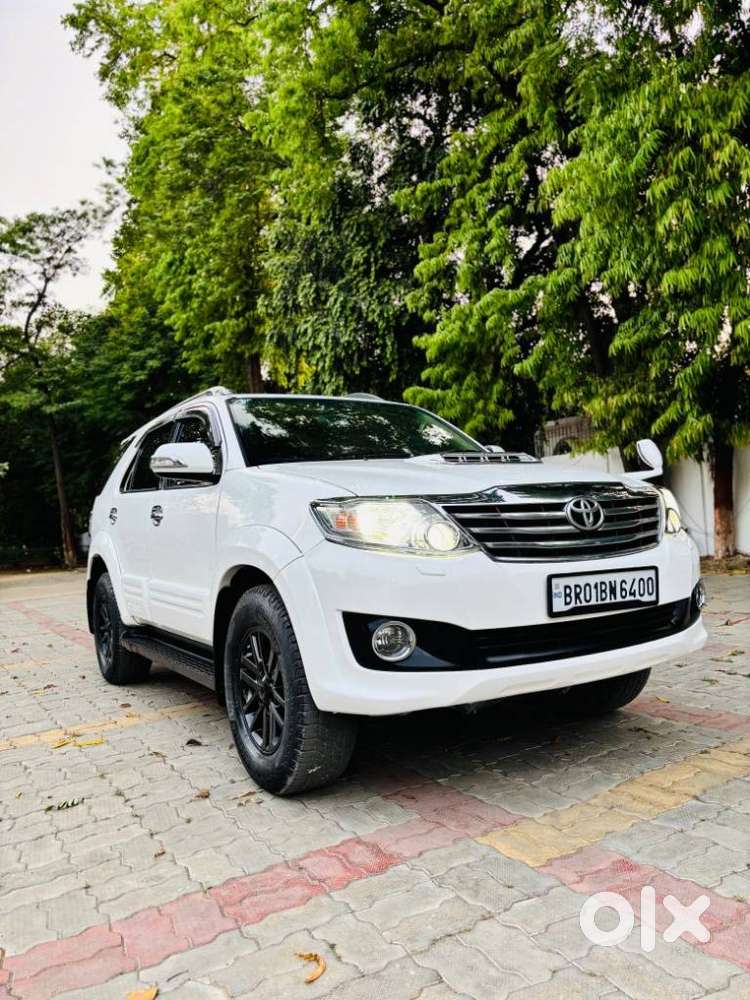 Toyota Fortuner 3.0 4x4 Manual, 2012, Diesel