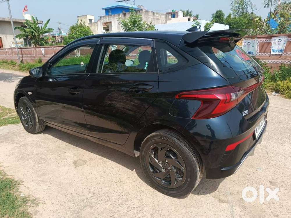 Hyundai I20 Petrol Cvt Magna Executive, 2025, Petrol