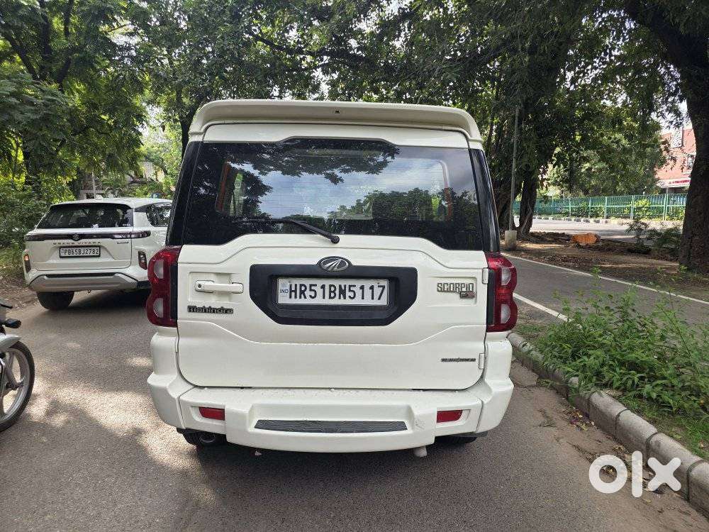 Mahindra Scorpio S6 Plus, 2018, Diesel