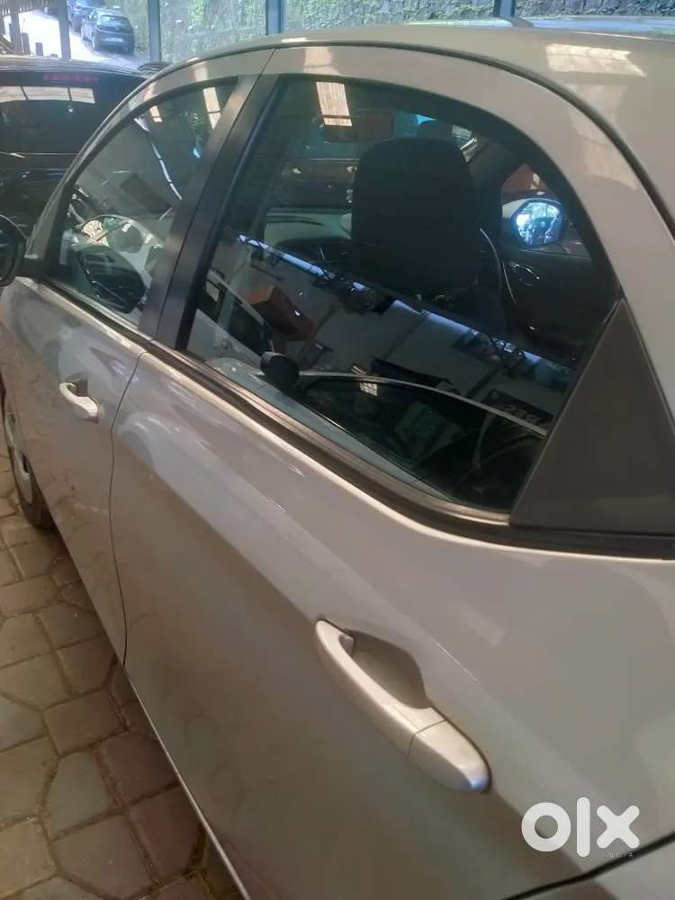 Tata Tiago 1.2 Revotron 2019
