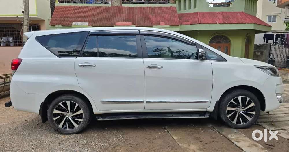 Toyota Innova Crysta, 2022, Diesel