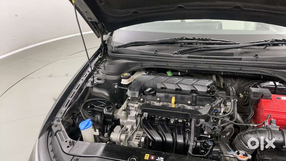 Hyundai Verna 1.5 Sx Petrol Mt, 2023, Petrol