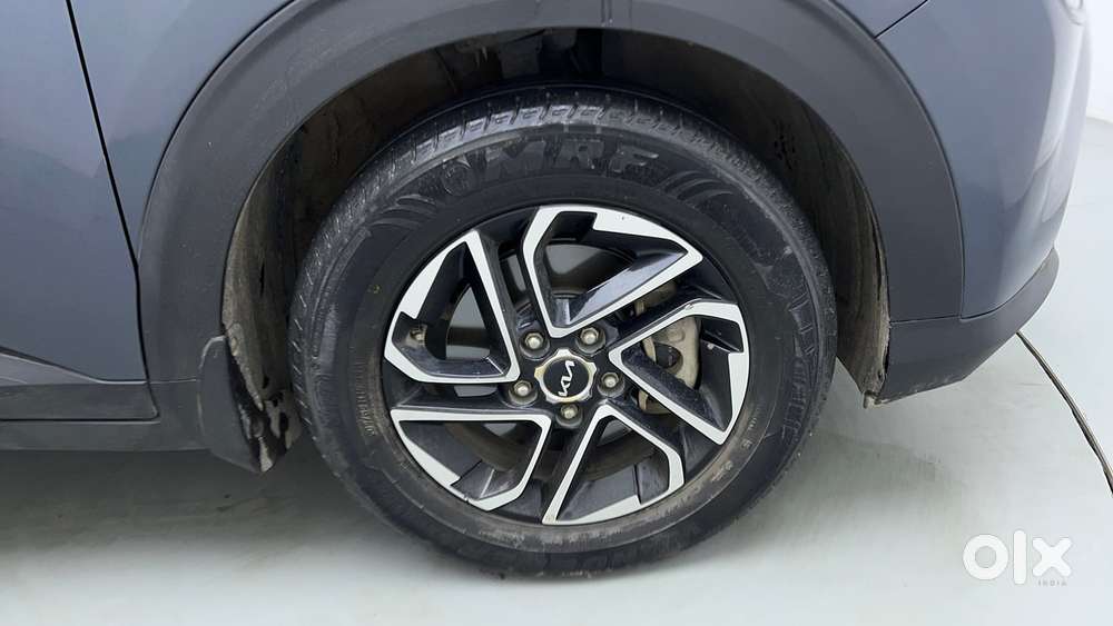 Kia Carens 1.4 Prestige Plus Turbo 7 Str, 2022, Petrol
