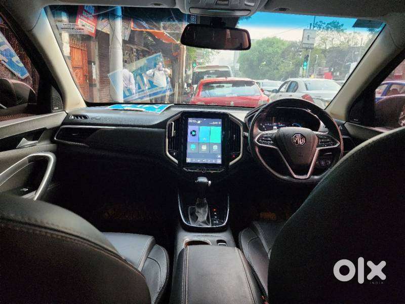 Mg Hector Petrol 2020, Km Driven 32000